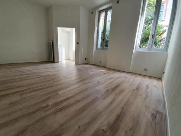 T2 Quartier "François Verdier" & Place Dupuy