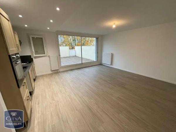 Appartement à louer 3 pièces 60.14m² Angers (49000)