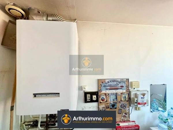 Vente                                                      Immeuble
                        
                     9 pièces                      170 m2                     à Faremoutiers
