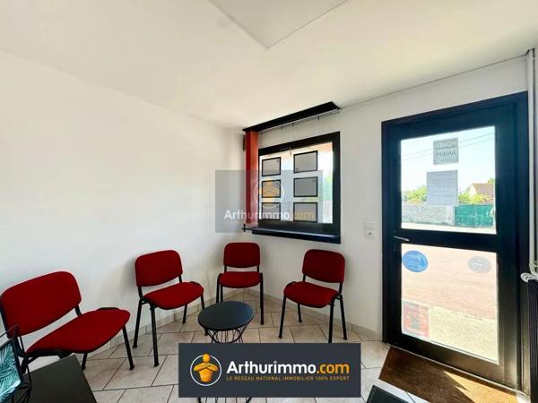 Vente                                                      Immeuble
                        
                     9 pièces                      170 m2                     à Faremoutiers