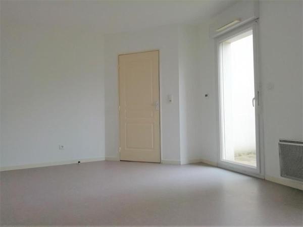 Appartement à louer 2 pièces 48.06m²