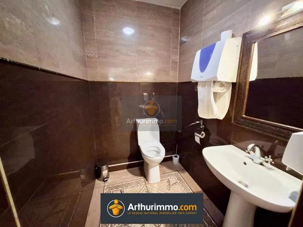 Vente                                                      Immeuble
                        
                     9 pièces                      315 m2                     à Coulommiers