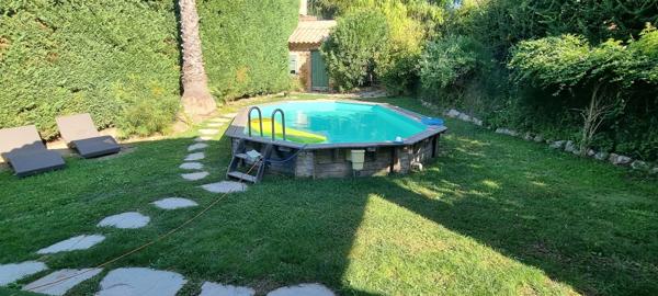 Les Arcs-sur-Argens (83460) - commodités - piscine - climatisation