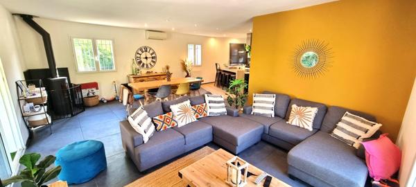 Les Arcs-sur-Argens (83460) - commodités - piscine - climatisation