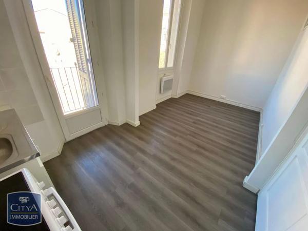 Appartement à louer 2 pièces 42m² Toulon (83000)