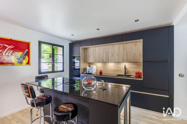 Maison à vendre 7 pièces 220 m² Chevreuse