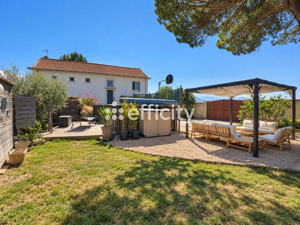 Maison
         6 pièces
        - 153 m² Exclusivité 450 000 € *
