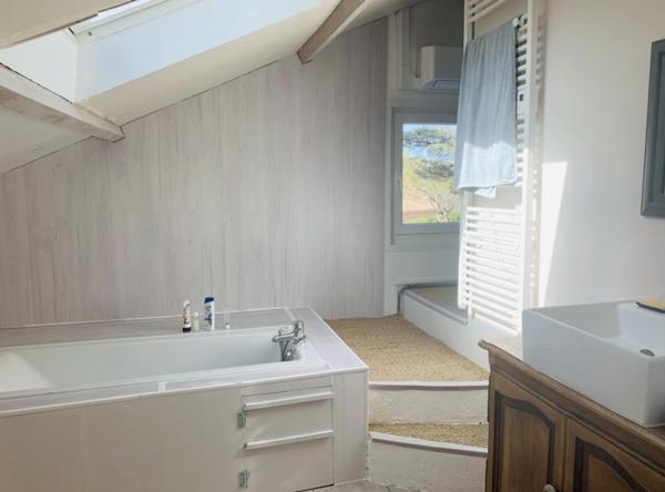 Maison avec studio et piscine