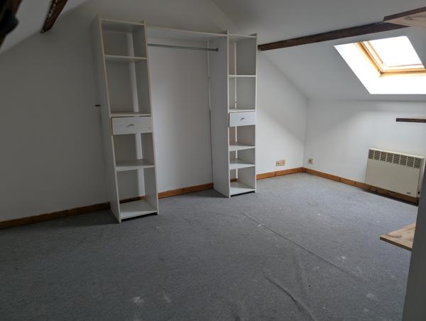 Maison d’habitation au cœur d’un petit hameau !