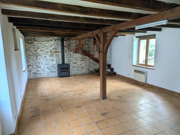 Maison d’habitation au cœur d’un petit hameau !