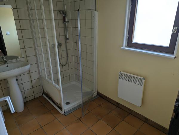 Maison d’habitation au cœur d’un petit hameau !
