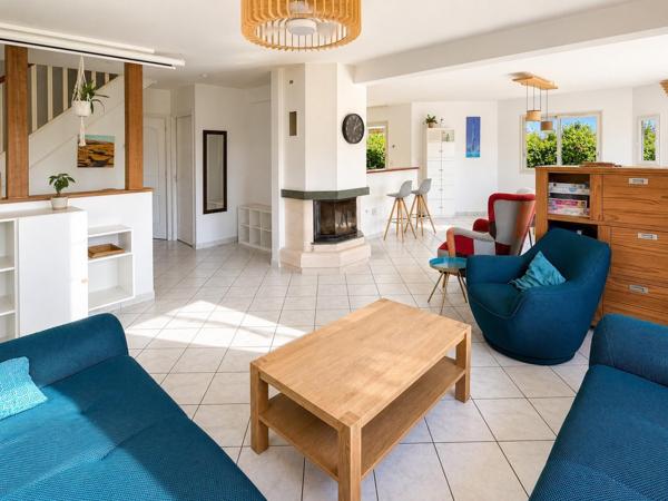 Maison à CHANGE, 72560 - 6 pièces 173m²