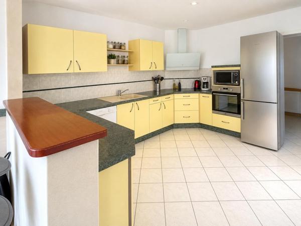 Maison à CHANGE, 72560 - 6 pièces 173m²