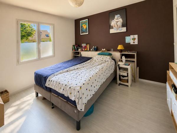 Maison à CHANGE, 72560 - 6 pièces 173m²