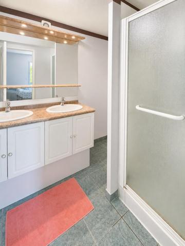 Maison à CHANGE, 72560 - 6 pièces 173m²