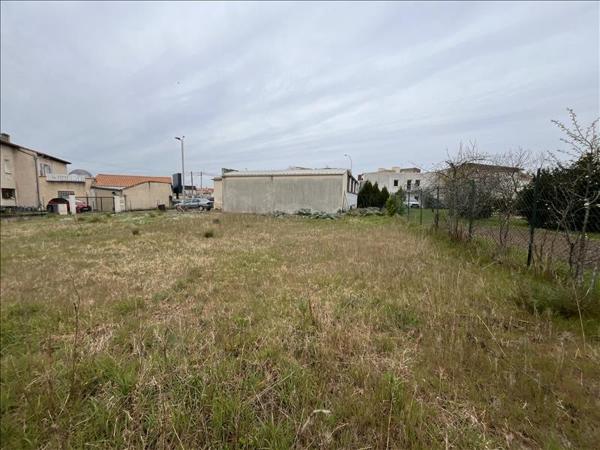 Terrain à vendre |  Angoulême |  417 m²