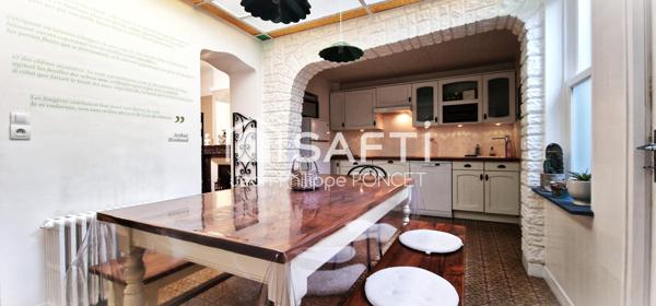 Maison bourgeoise 4 chambres avec terrasse