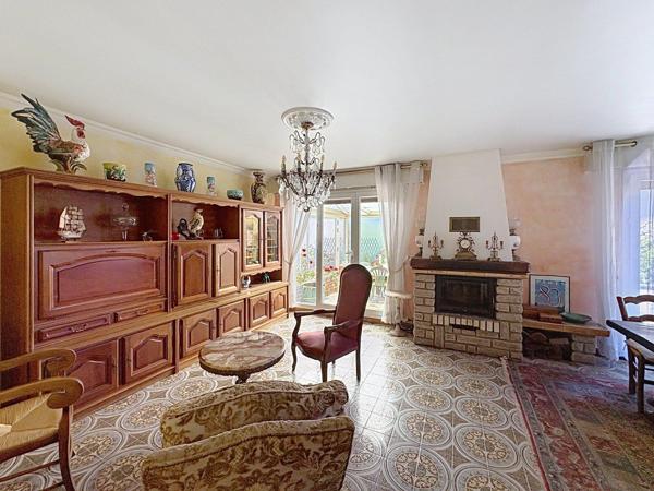 Soisy-sous-Montmorency (95230) – Maison familiale de caractère – 6 pièces – 5 chambres