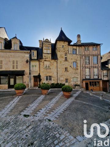 Immeuble à vendre 400 m² Terrasson-Lavilledieu