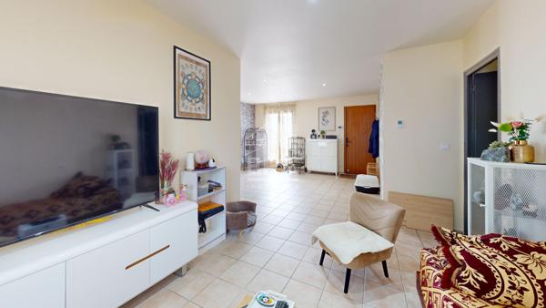 Maison Saint Germain Du Puy 131 m2