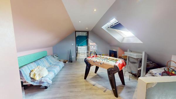 Maison Saint Germain Du Puy 131 m2