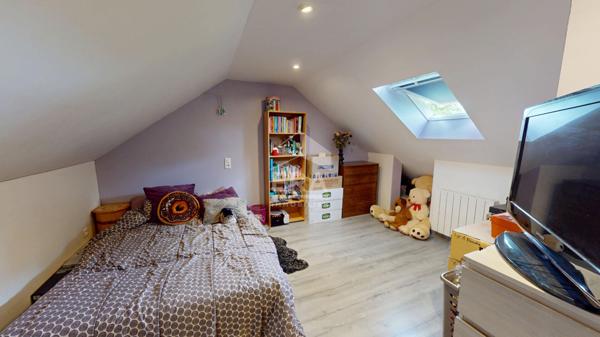 Maison Saint Germain Du Puy 131 m2