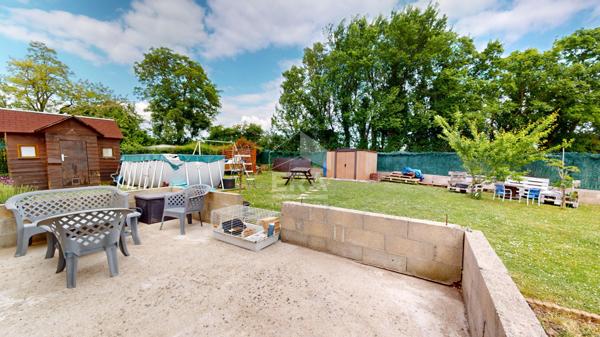 Maison Saint Germain Du Puy 131 m2