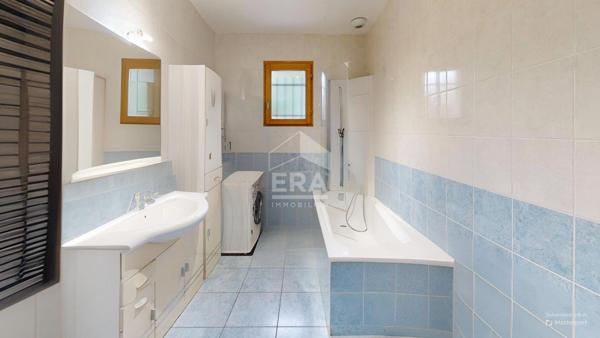 Maison Saint Germain Du Puy 131 m2