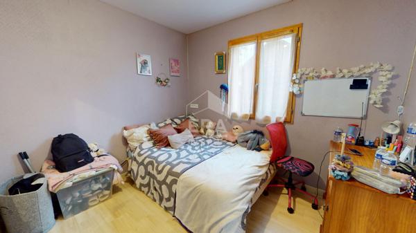 Maison Saint Germain Du Puy 131 m2