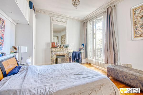 Versailles Notre-Dame Les Prés Appartement 6 pièces 145 m² situé au 2ème étage avec ascenseur (rarissime) €1 290 000 ** - Référence 27825