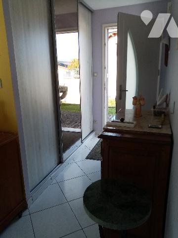 pavillon traditionnel de plain pied avec terrain attenant de 420 m²