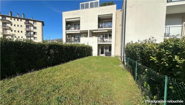 APPRTEMENT T3 AVEC GRAND JARDIN