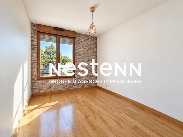 Appartement Bron 4 pièces - T4 - 3 chambres - 96m² - Balcon Terrasse - Cave - Mairie de BRON