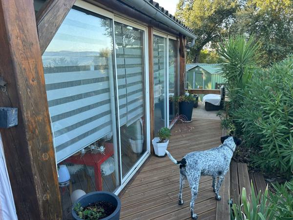 Chalet renové dans domaine privé