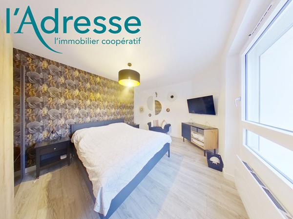 Exceptionnel longère : Maison + STUDIO+ 2 DEPENDANCES