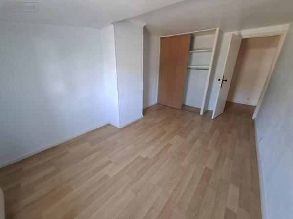 Immeuble à vendre à Saintes en Charente-Maritime (17100), ref : 17111-666