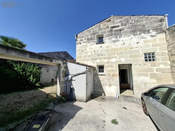 Immeuble à vendre à Saintes en Charente-Maritime (17100), ref : 17111-666