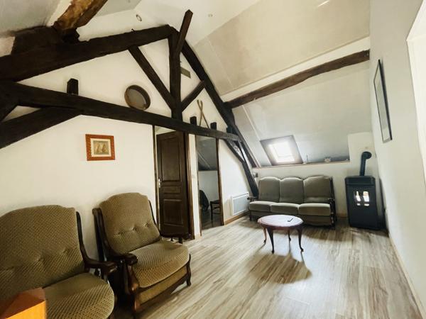 Maison 12 pièces - 197 m²