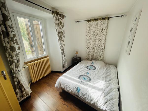 Maison 12 pièces - 197 m²