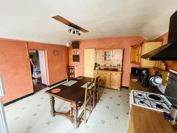 Maison 12 pièces - 197 m²