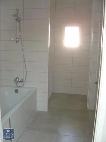 Maison à louer 4 pièces 153.93m²