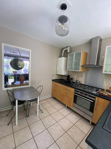 maison 4 chambres garages et abri jardin