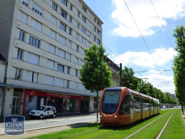 Appartement à louer 2 pièces 42.8m²