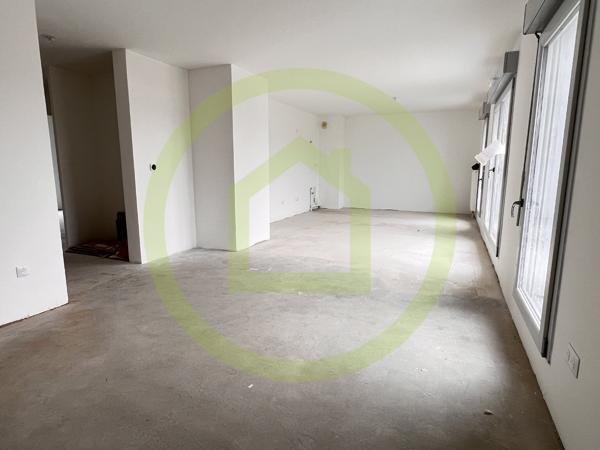 Appartement terrasse à PERENCHIES (59840)