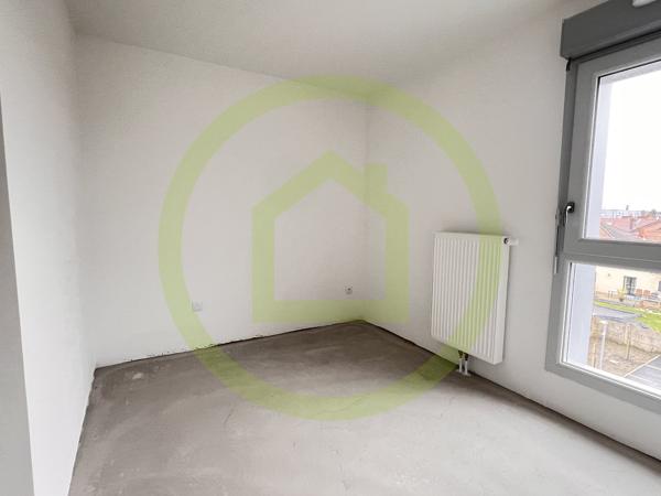 Appartement terrasse à PERENCHIES (59840)