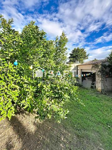 Appartement type F2 avec : Espace de stationnement, Terrasse, Jardin et Atelier !!!!