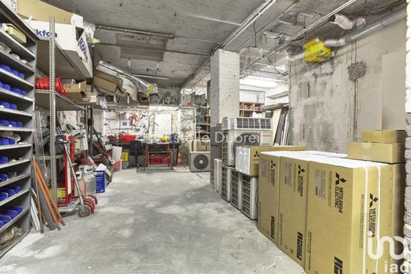 Murs commerciaux  à vendre 220 m² Paris 17