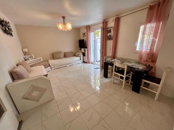 Appartement à COGOLIN, 83310 - 3 pièces 65m²