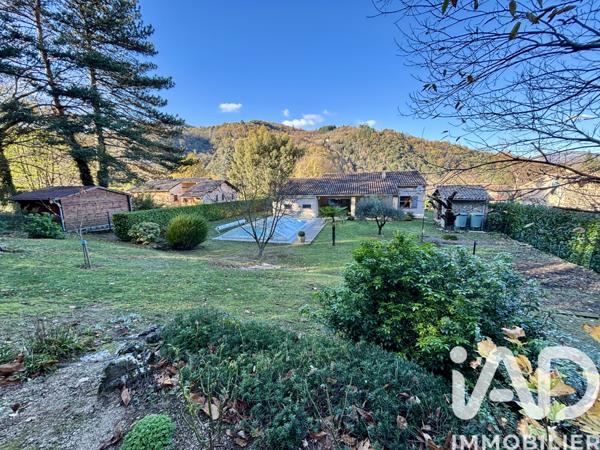 Maison à vendre 4 pièces 97 m² Jaujac