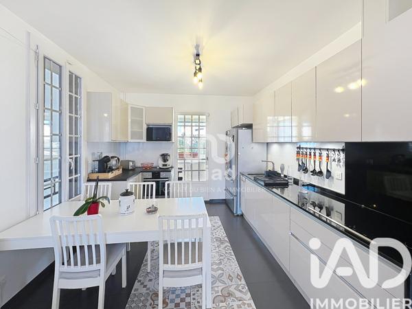 Maison à vendre 5 pièces 97 m² Livry-Gargan